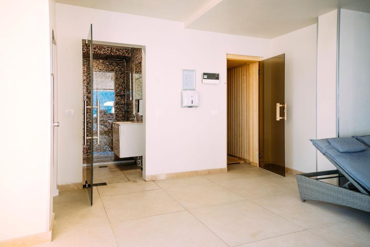 Excentric Apartament & Sea View By Alezzi Năvodari Εξωτερικό φωτογραφία