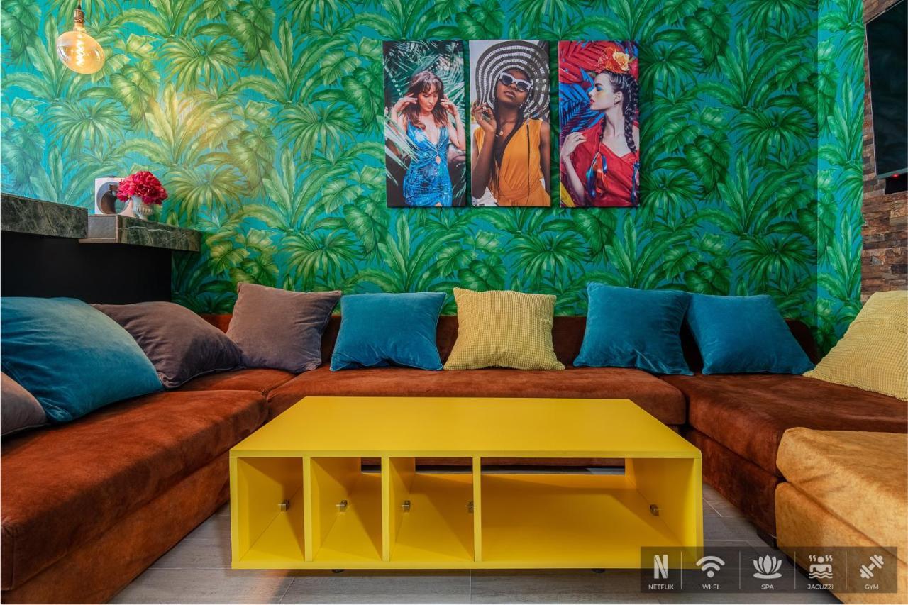 Excentric Apartament & Sea View By Alezzi Năvodari Εξωτερικό φωτογραφία